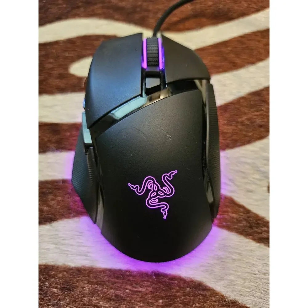 Razer Basilisk v3 Customizable Wired Ergonomic Gaming Mouse RZ01-0400